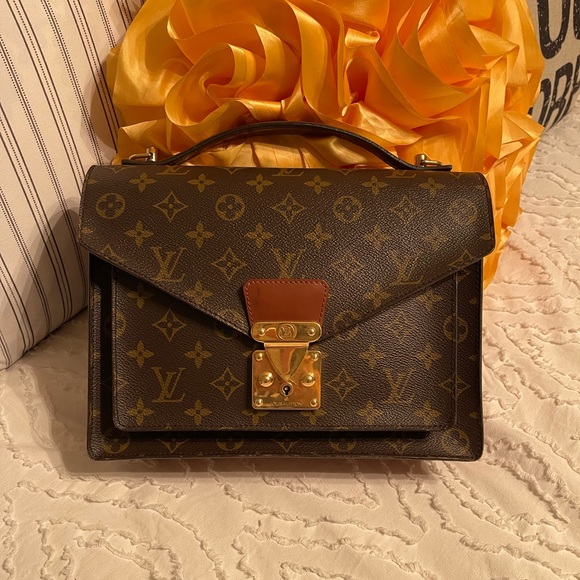 Louis Vuitton Handbags - Authentic LOUIS VUITTON Monceau  Monogram Canvas